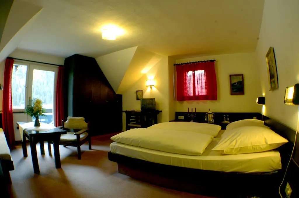 Hotel Friedenshoehe-1
